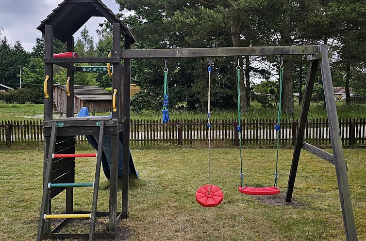 Vakantiehuis "Senija" - 6.5km from the sea