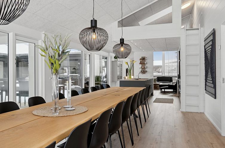 Vakantiehuis "Marinus" - 800m from the sea