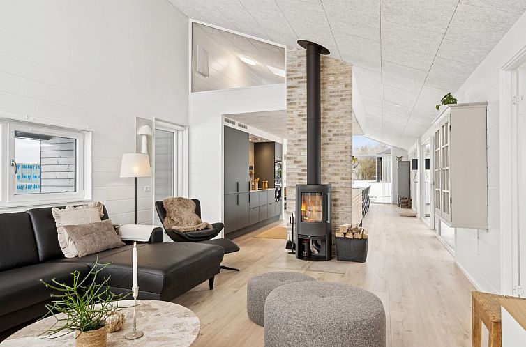 Vakantiehuis "Marinus" - 800m from the sea