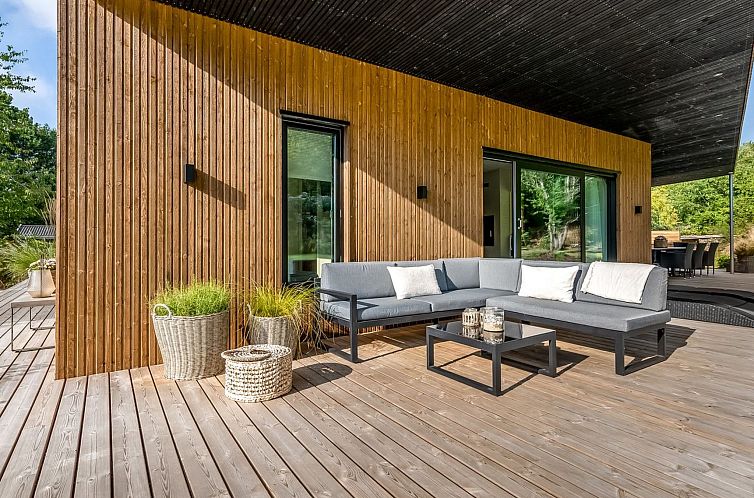 Vakantiehuis "Karlene" - 300m from the sea