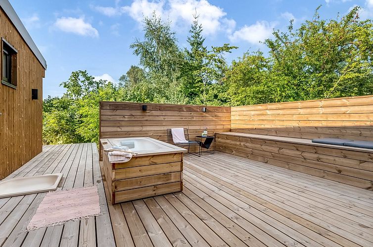 Vakantiehuis "Karlene" - 300m from the sea