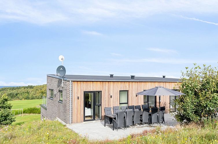 Vakantiehuis "Ann" - 1.3km from the sea