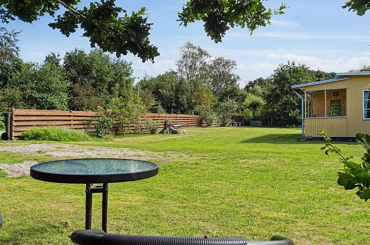 Vakantiehuis "Aslak" - 600m from the sea