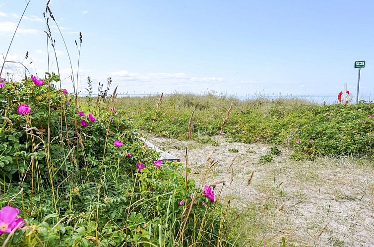 Vakantiehuis "Jarno" - 150m from the sea