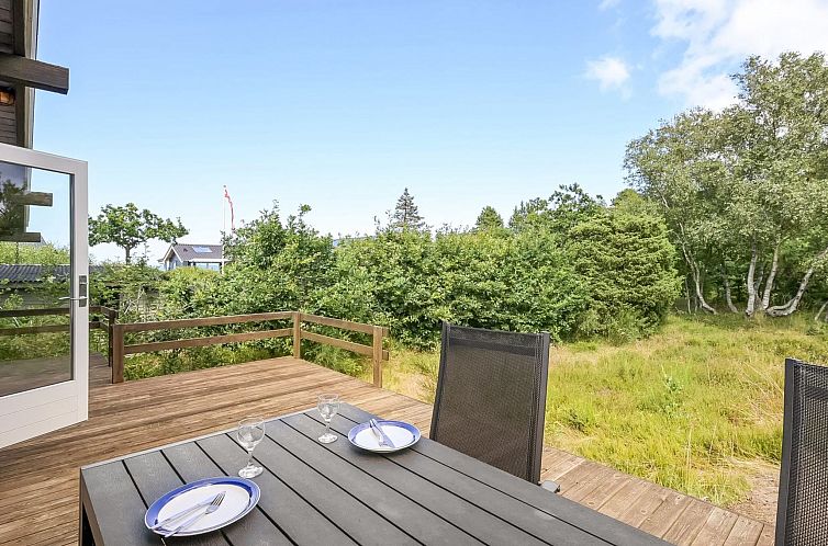 Vakantiehuis "Jarno" - 150m from the sea