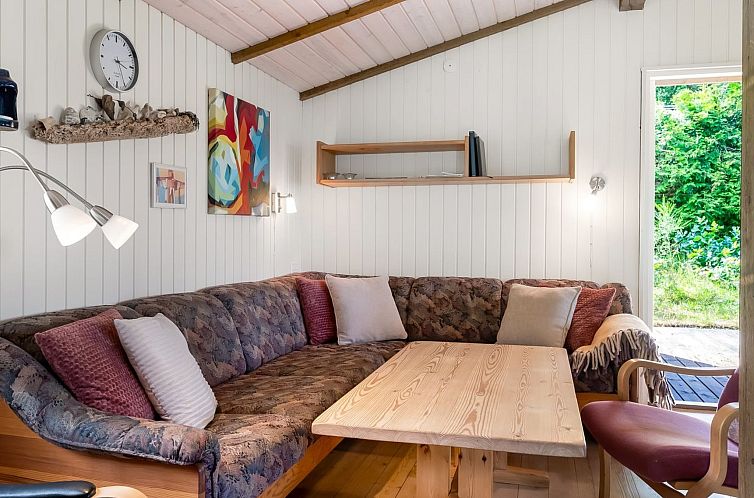 Vakantiehuis "Jarno" - 150m from the sea