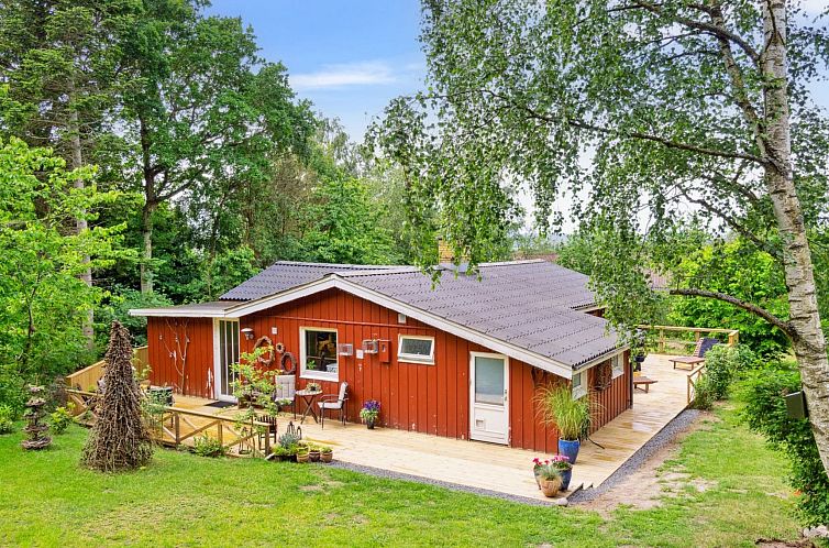 Vakantiehuis "Reika" - 1km from the sea