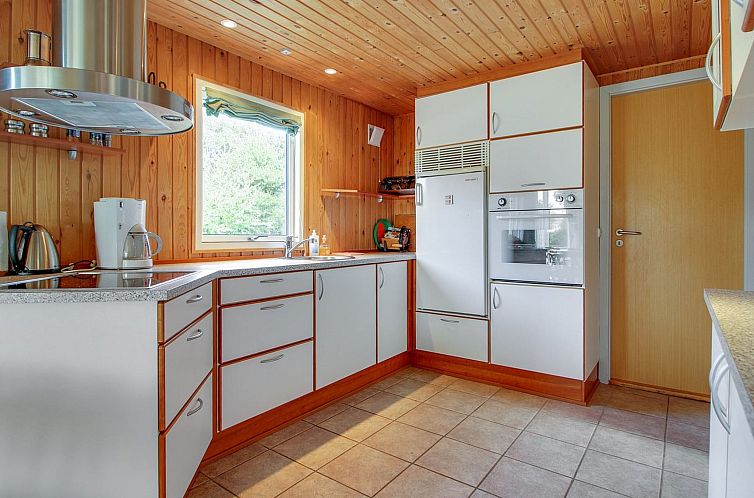 Vakantiehuis "Eldina" - 100m from the sea