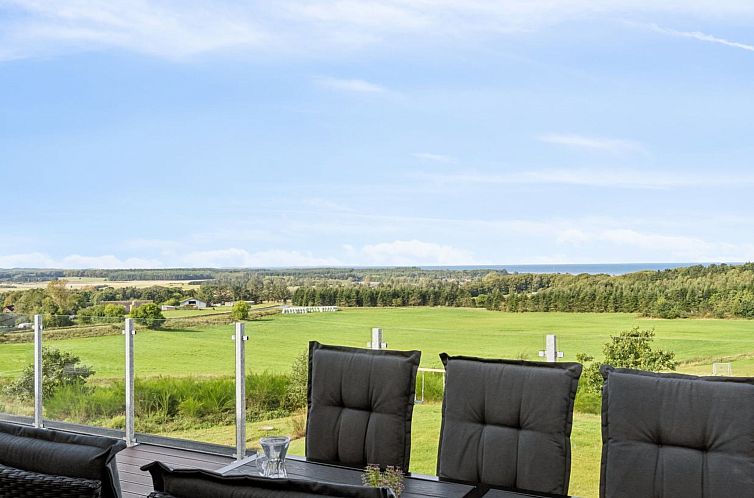 Vakantiehuis "Nicolas" - 500m from the sea