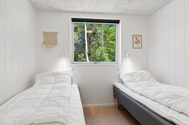 Vakantiehuis "Nicolas" - 500m from the sea