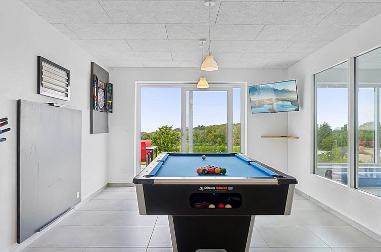 Vakantiehuis "Nicolas" - 500m from the sea