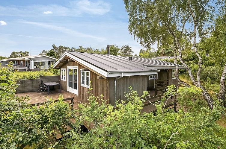Vakantiehuis "Jarno" - 150m from the sea
