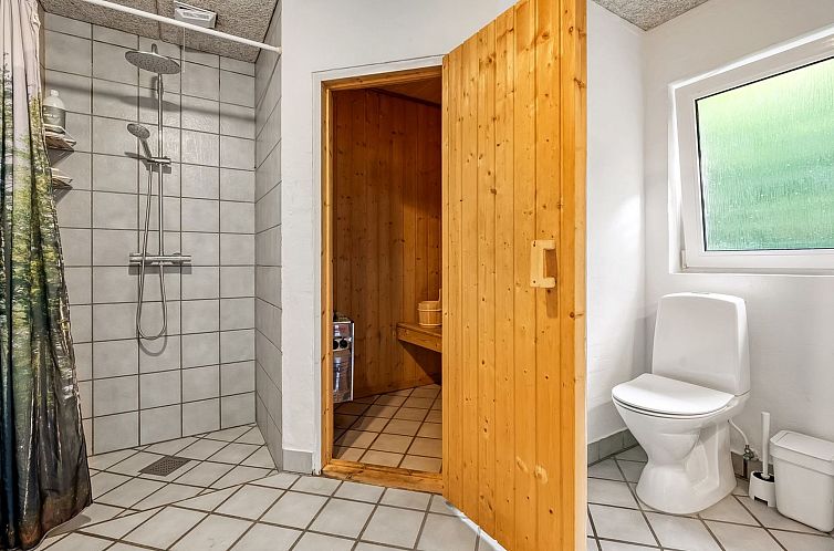 Vakantiehuis "Marino" - 600m from the sea