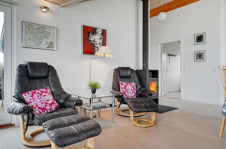 Vakantiehuis "Kimi" - 800m from the sea