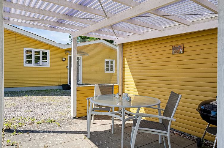 Vakantiehuis "Kimi" - 800m from the sea