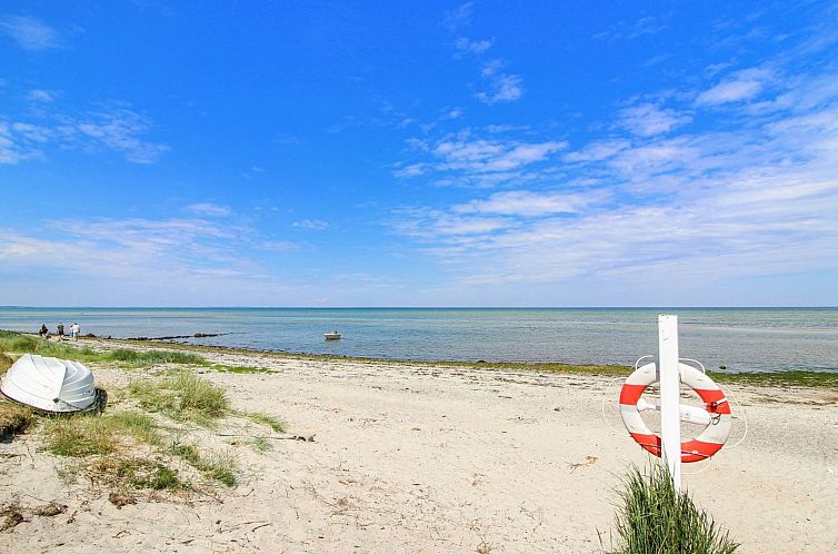 Vakantiehuis "Ernestina" - 500m from the sea