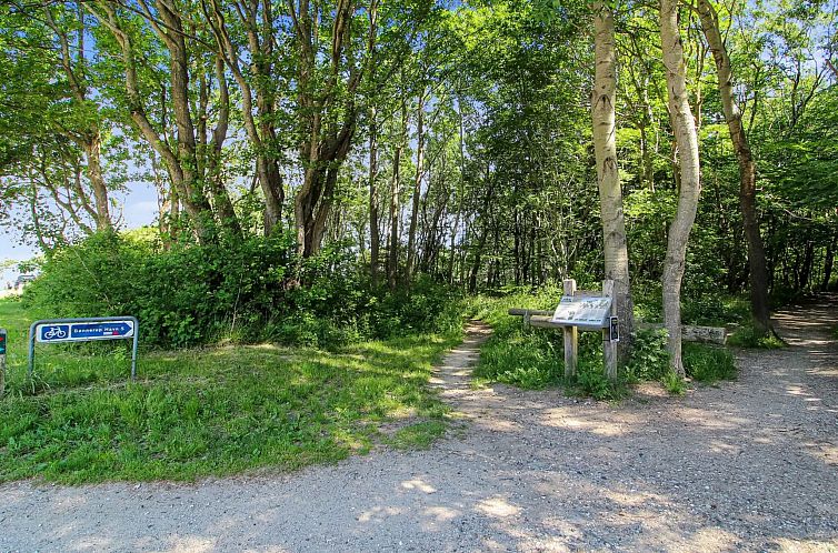 Vakantiehuis "Ernestina" - 500m from the sea