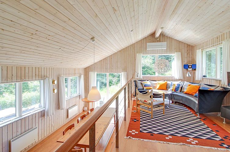 Vakantiehuis "Ernestina" - 500m from the sea