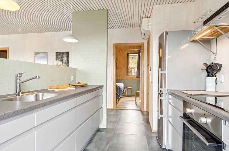 Vakantiehuis "Eunice" - 850m from the sea