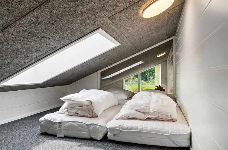 Vakantiehuis "Abbo" - 750m from the sea