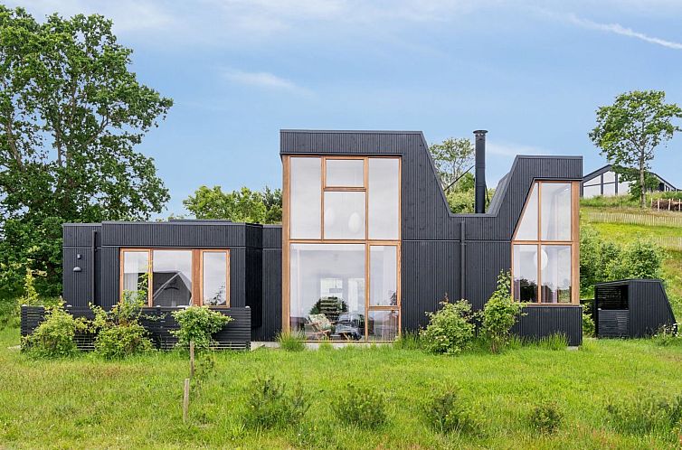 Vakantiehuis "Fritze" - 400m from the sea