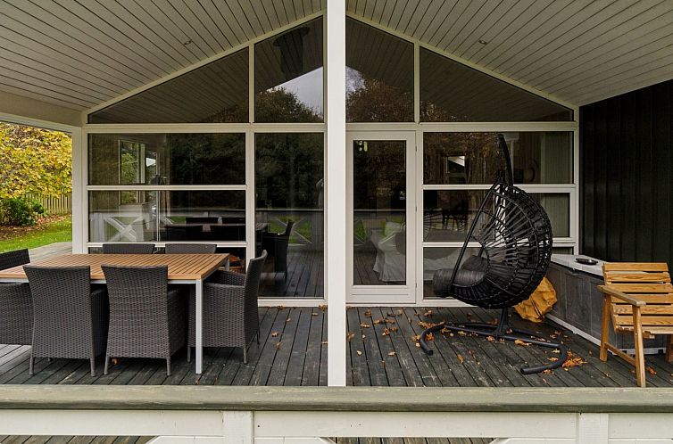 Vakantiehuis "Ananda" - 900m from the sea