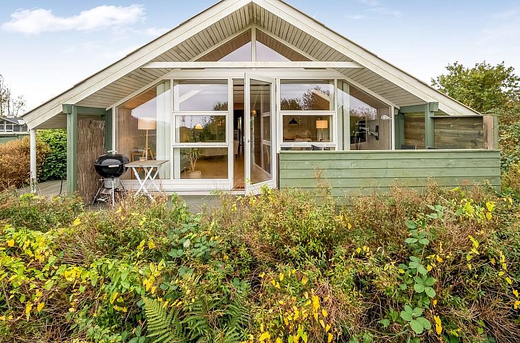 Vakantiehuis "Athislus" - 1.1km from the sea