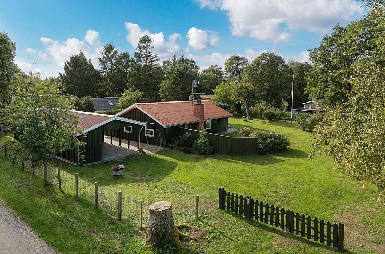 Vakantiehuis "Hermand" - 700m from the sea