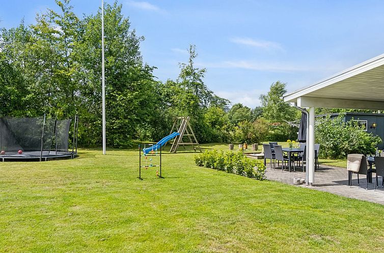 Vakantiehuis "Hanne" - 300m from the sea