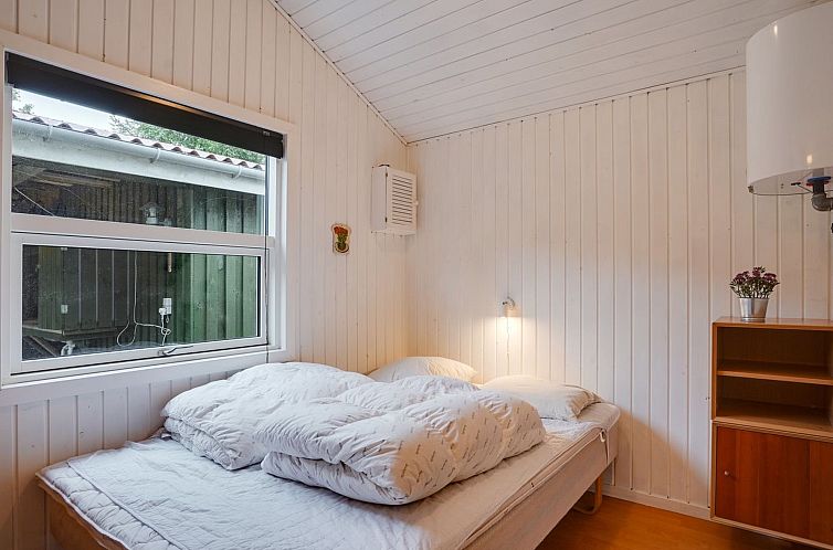 Vakantiehuis "Hanne" - 300m from the sea