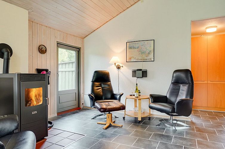 Vakantiehuis "Hanne" - 300m from the sea