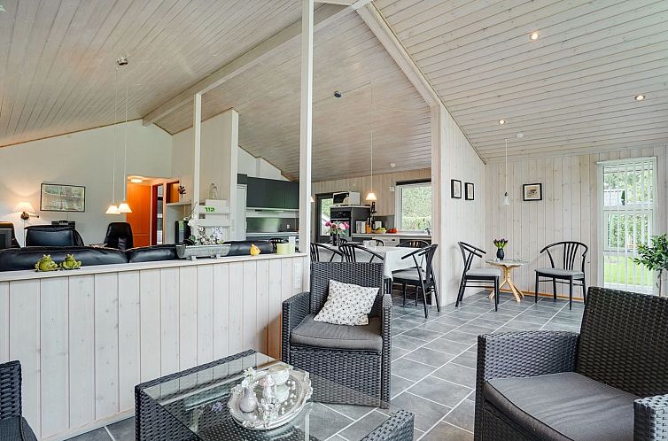 Vakantiehuis "Hanne" - 300m from the sea