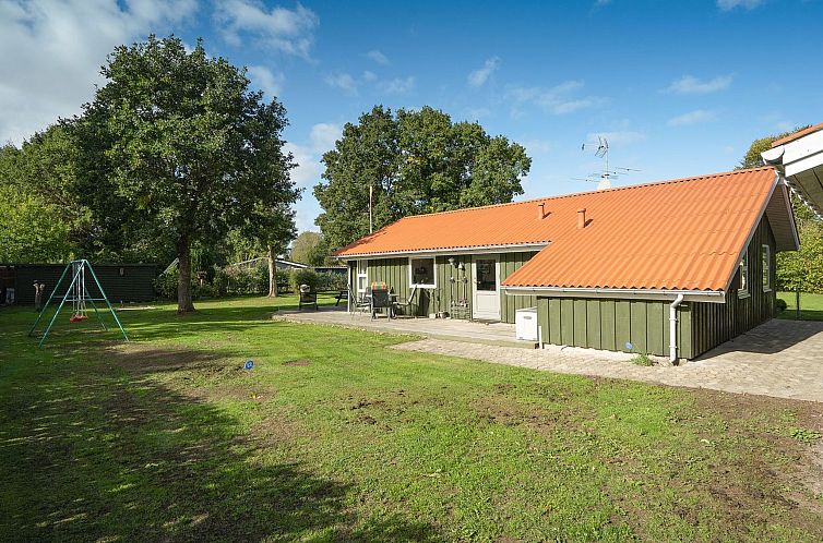 Vakantiehuis "Hermand" - 700m from the sea
