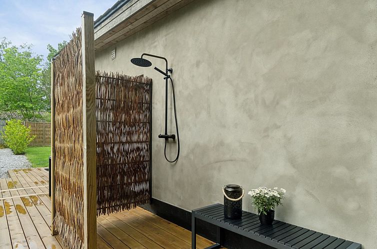 Vakantiehuis "Roze" - 450m from the sea