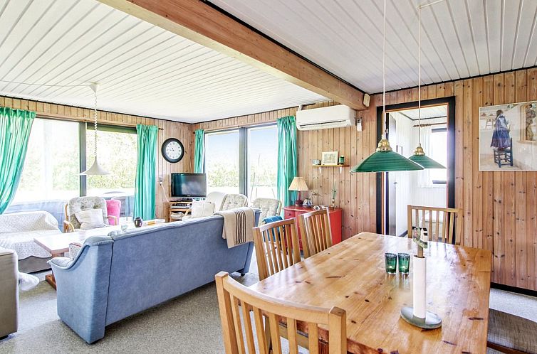 Vakantiehuis "Carita" - 500m from the sea