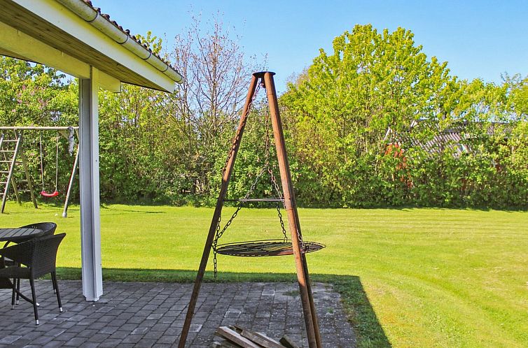 Vakantiehuis "Carita" - 500m from the sea