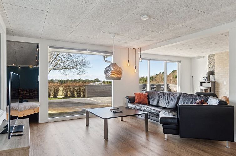 Vakantiehuis "Neele" - 800m from the sea