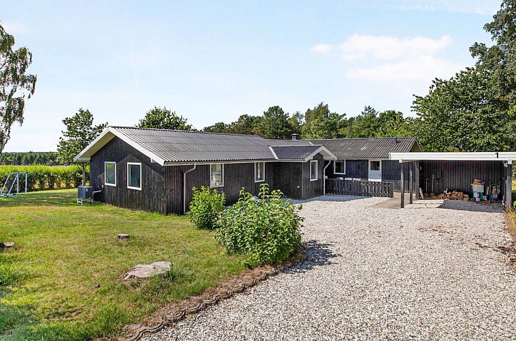 Vakantiehuis "Neele" - 800m from the sea