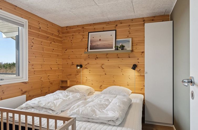 Vakantiehuis "Neele" - 800m from the sea