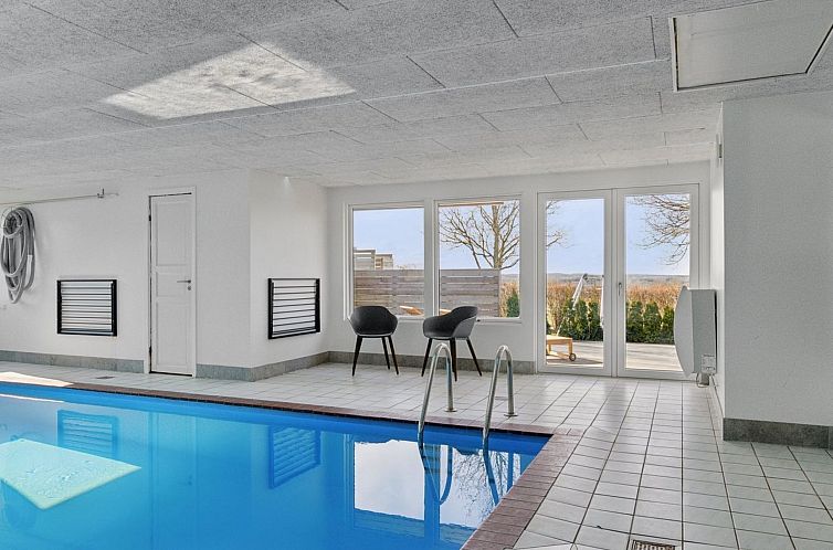 Vakantiehuis "Neele" - 800m from the sea