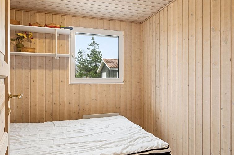 Vakantiehuis "Suometar" - 90m from the sea