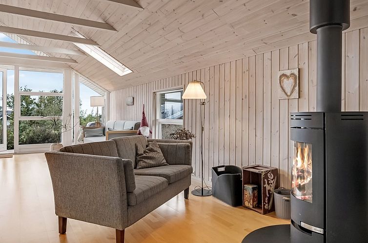 Vakantiehuis "Athislus" - 1.1km from the sea