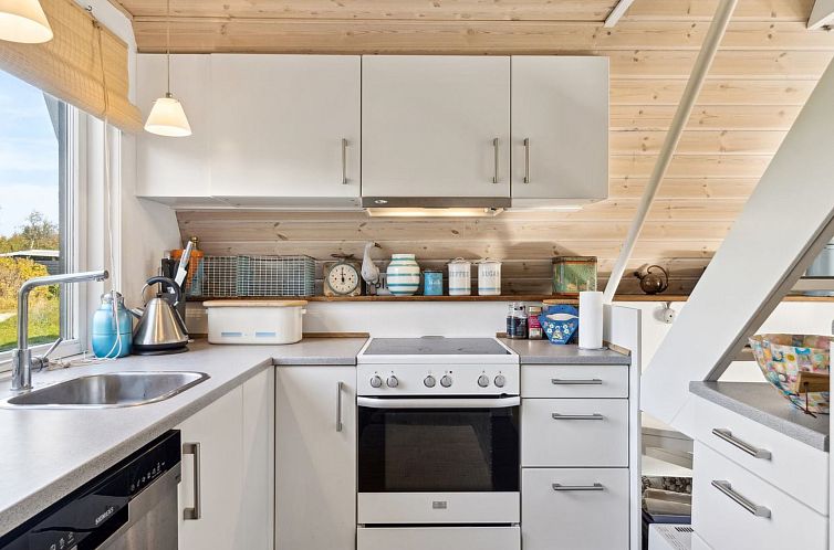 Vakantiehuis "Edgar" - 300m from the sea