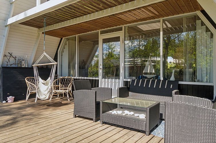 Vakantiehuis "Edgar" - 300m from the sea