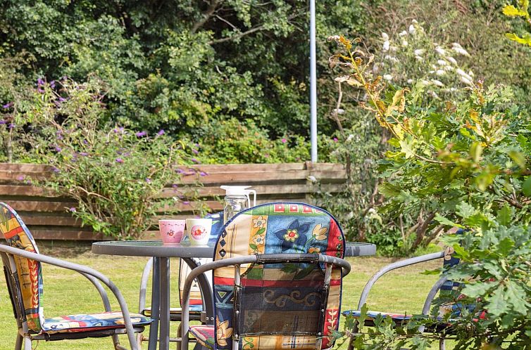 Vakantiehuis "Aslak" - 600m from the sea