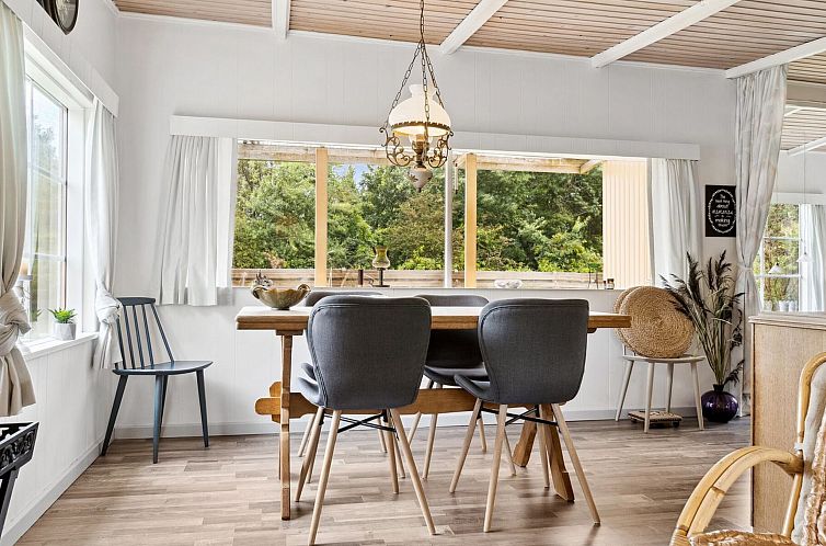 Vakantiehuis "Aslak" - 600m from the sea