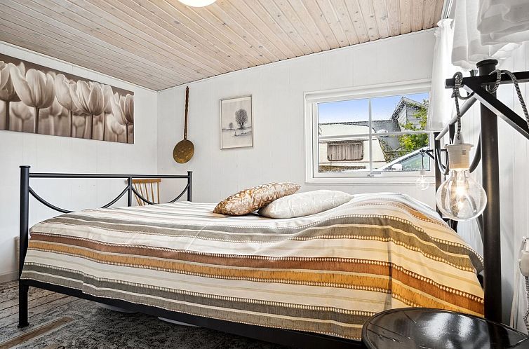 Vakantiehuis "Aslak" - 600m from the sea