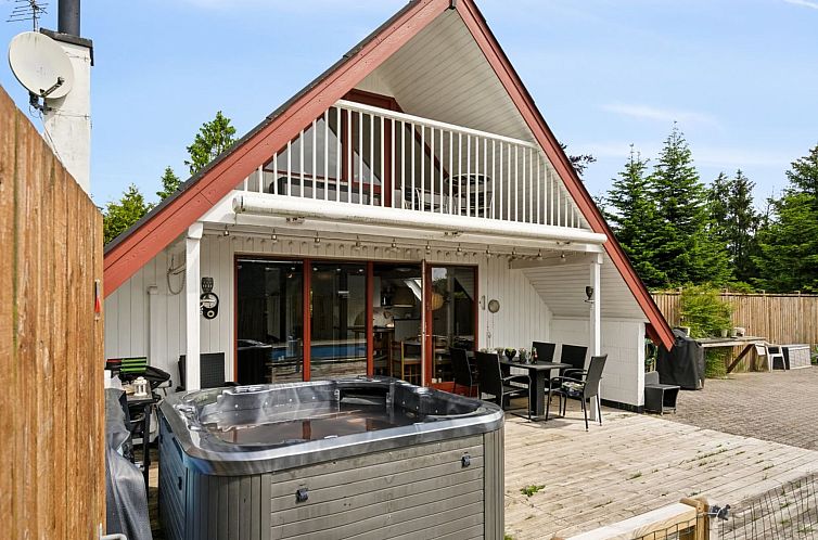 Vakantiehuis "Gunhilde" - 6km from the sea