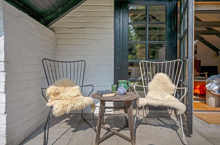 Vakantiehuis "Armgard" - 600m from the sea