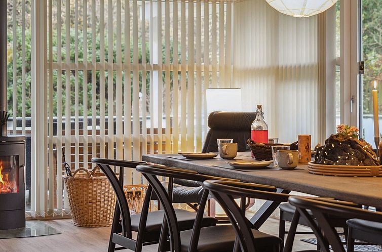 Vakantiehuis "Ananda" - 900m from the sea